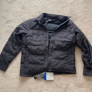 Men’s size medium 32 deg Heat medium weight jacket. Never worn
